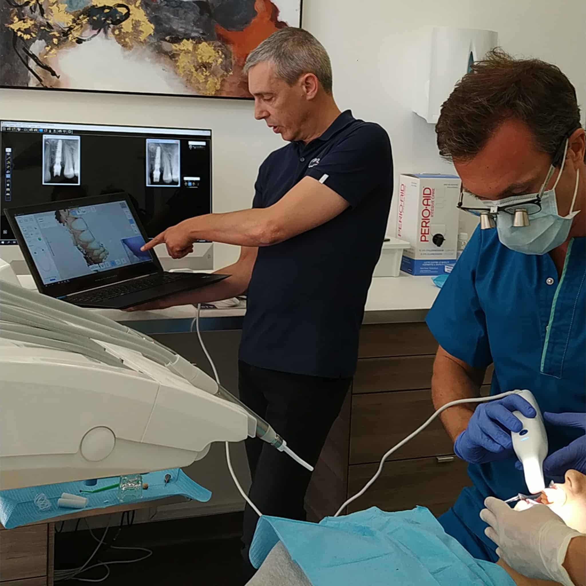 Planeamento tridimensional de implante dentário na Clínica Dr. Pedro Coelho