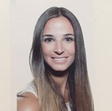 Dra. Bruna Alves